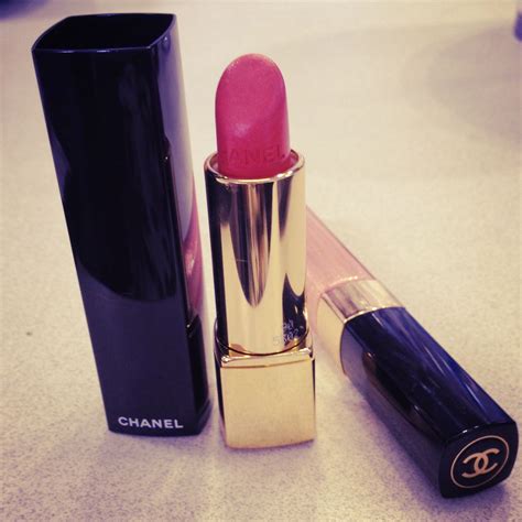 chanel pimpante rouge allure lipstick